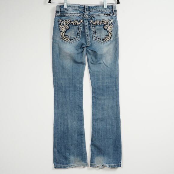Miss Me Signature Bootcut Jeans Size 26 Embellished Pockets - Picture 1 of 16